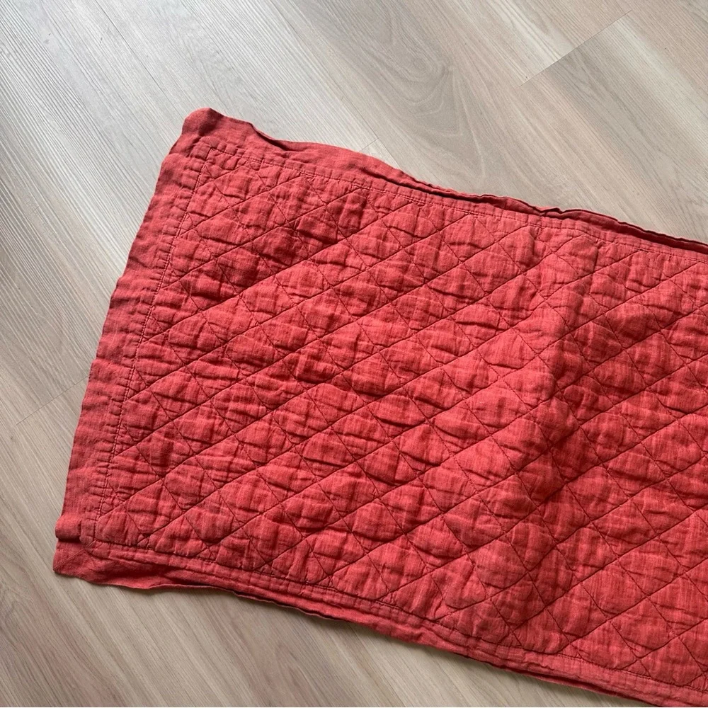 Pottery barn rust red diamond flax linen quilted king sham